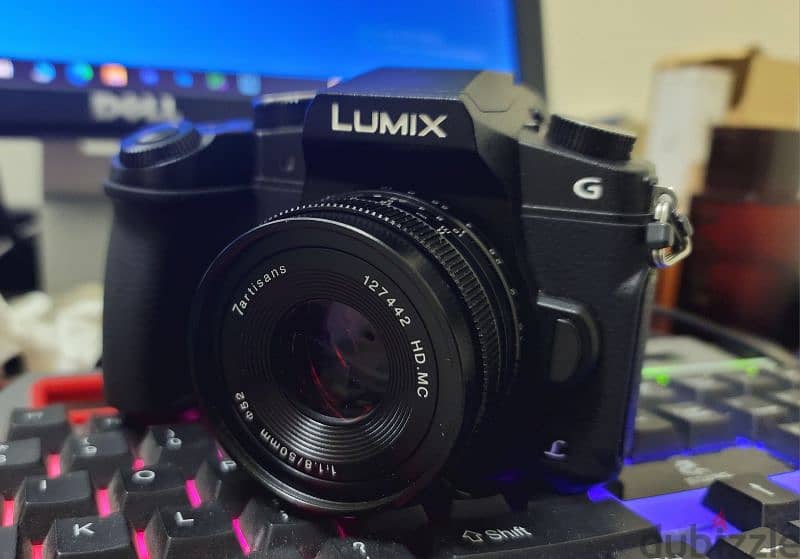 panasonic lumix g85 4K camera with 50mm 1.8 lens etc. . urgent sale 1