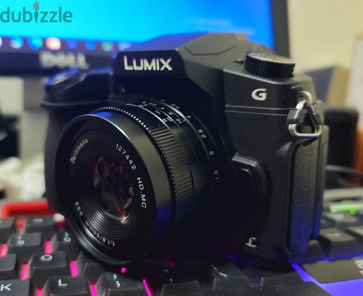 panasonic lumix g85 4K camera with 50mm 1.8 lens etc. . urgent sale 2