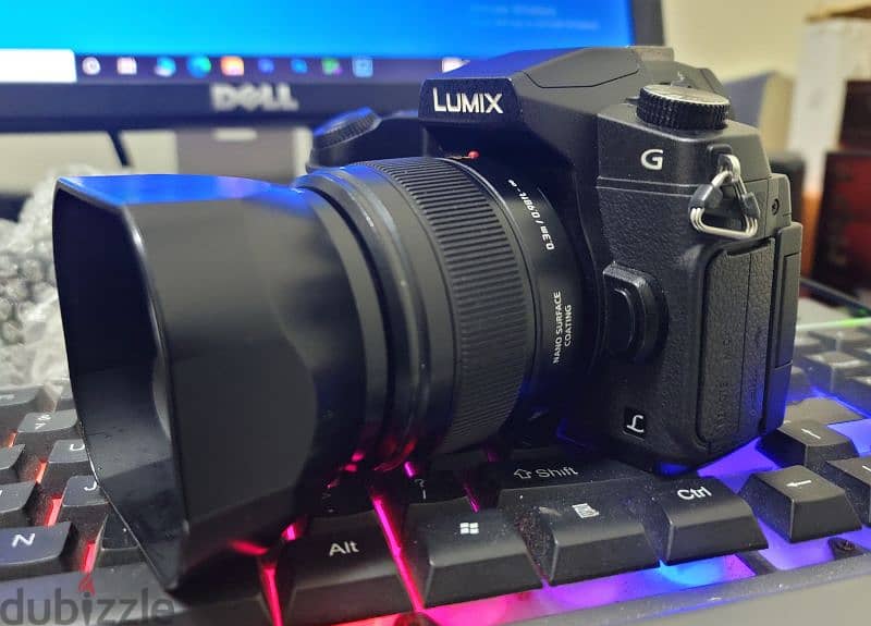 panasonic lumix g85 4K camera with 50mm 1.8 lens etc. . urgent sale 3