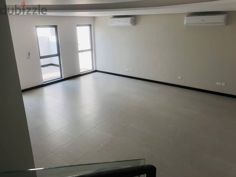 Semi furnished Brand new 5 bedrooms villa at Diyar Al Muharraq3327665 3