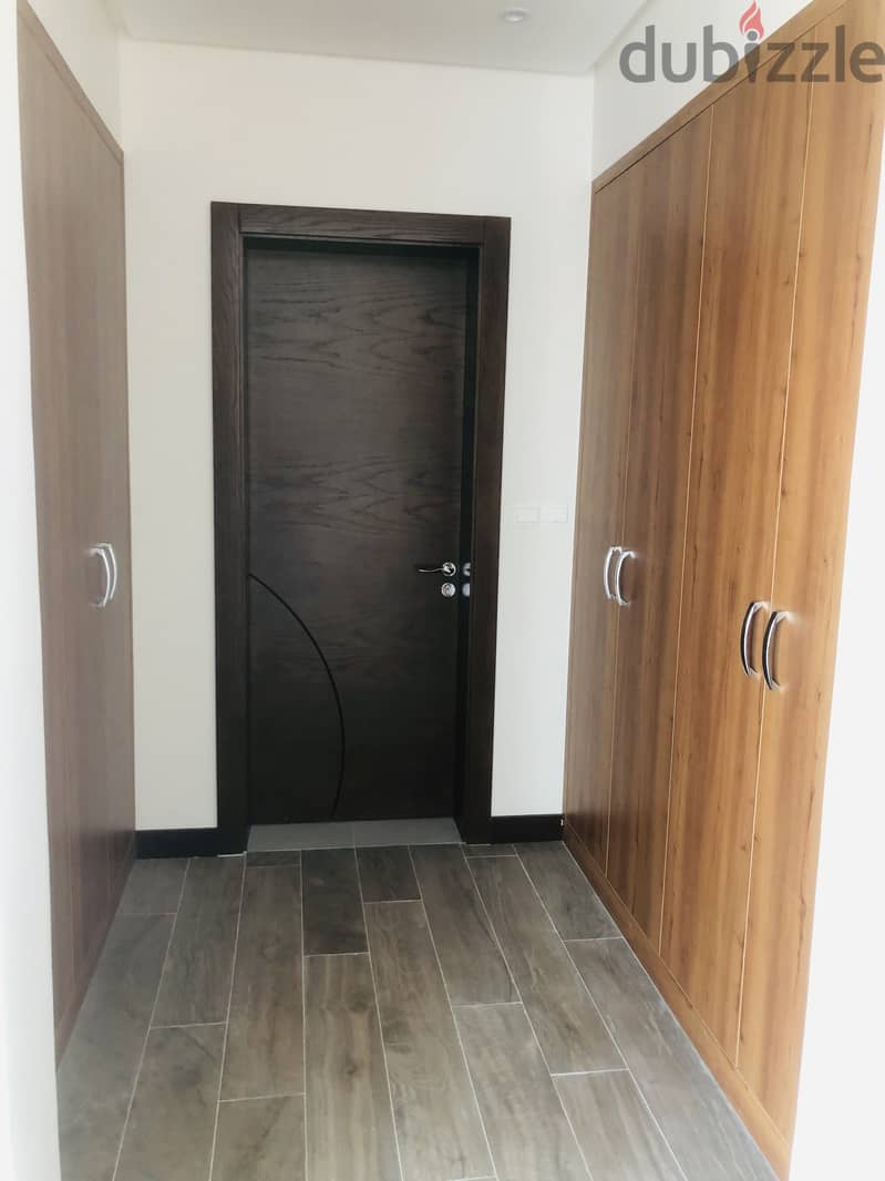 Semi furnished Brand new 5 bedrooms villa at Diyar Al Muharraq3327665 4