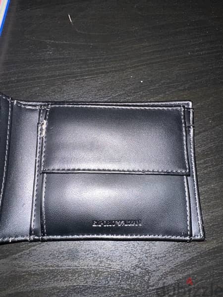 EMPORIO ARMANI LEAHER WALLET 2