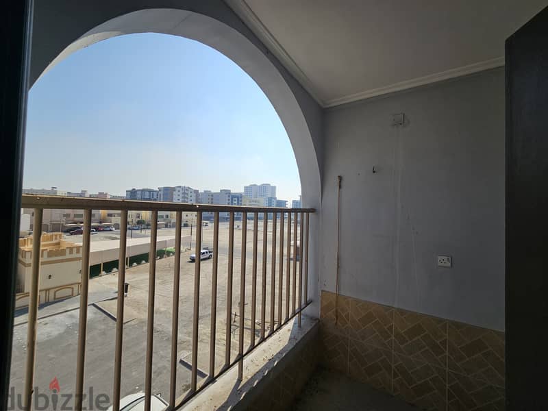 Mob. 33180618 hidd best property/ 2 BHK Apartment without furniture 1