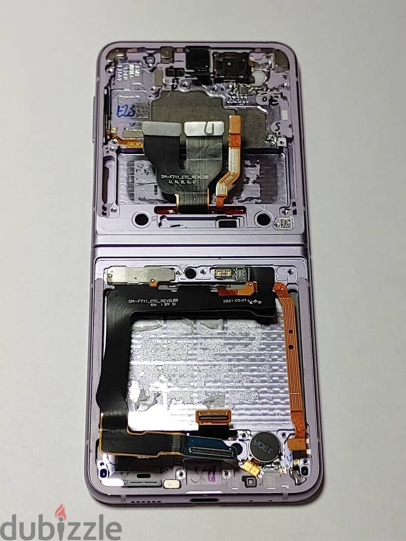 iPhone and Samsung Original LCD 2