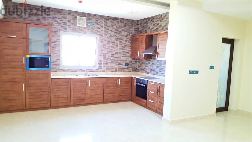 Mob. 33180618 /  semi furnished Two bedrooms flat furnished In Saar 5