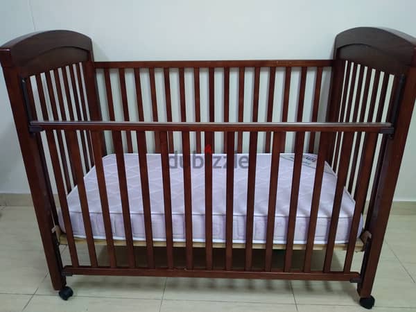 Junior baby outlet cot