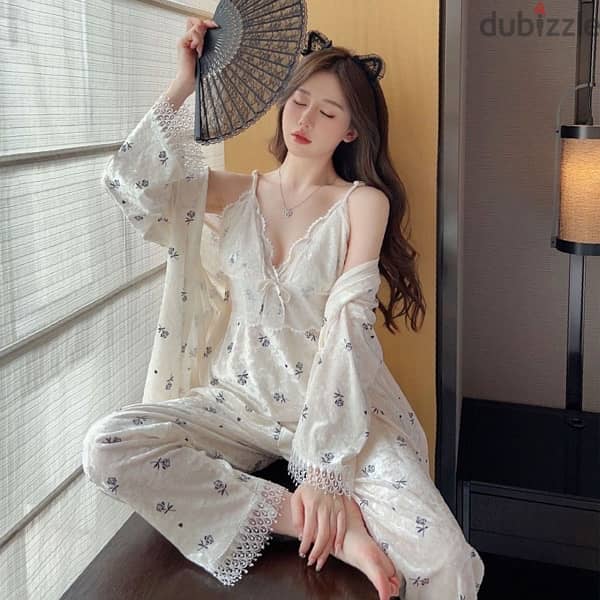 Gold velvet women's three-piece pajamas set 0