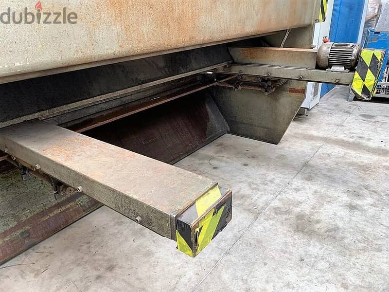 DARLEY GS 3100x8 guillotine 10