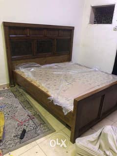 Double bed for Sale سرير مزدوج للبيع 0