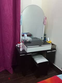 Dressing Table for sale -20 bd -used 0