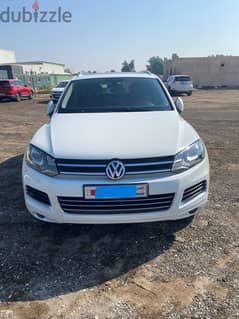 Volkswagen Touareg V6 excellent condition Full Option (Negotiable)