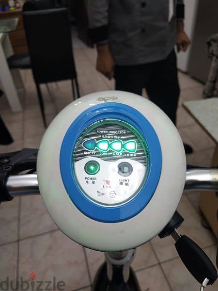 Electric scooter for sale 75bd only 4