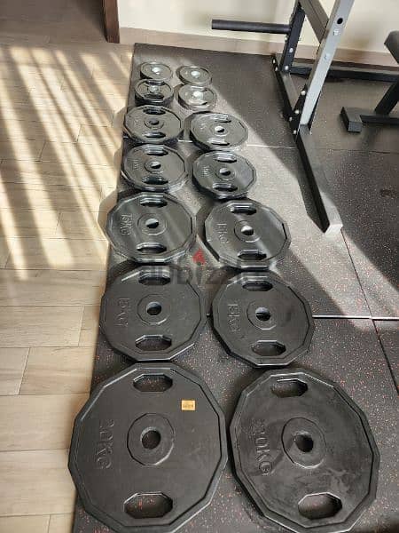 Rubber Coated Hexagon Olympic Plates (Total Weight 155kg) 1