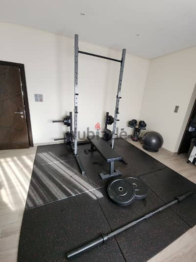 High Quality SQUAT RACK with Pull Up Bar and Two Weight Trees