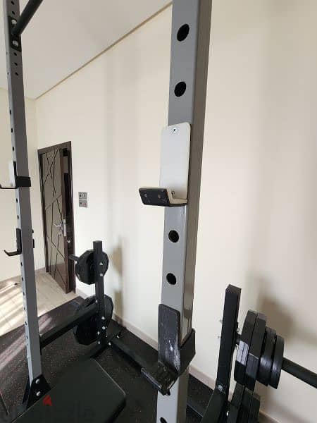 High Quality SQUAT RACK with Pull Up Bar and Two Weight Trees 4