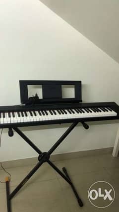 Yamaha piano 76 keys! 0