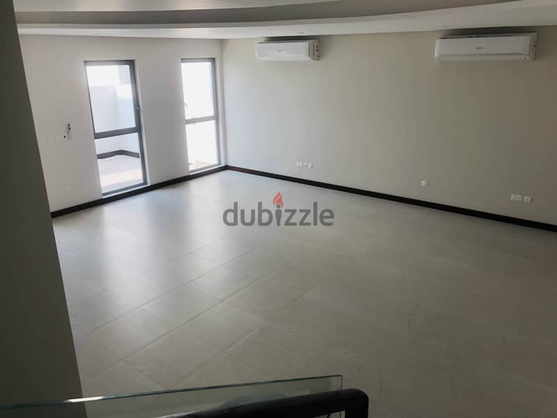 Brand new 5 bedrooms villa for rent at Diyar Al Muharraq33276605 3
