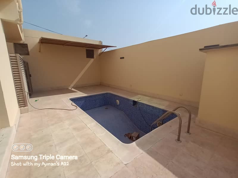Private Pool 4 Bed in Hamala 1