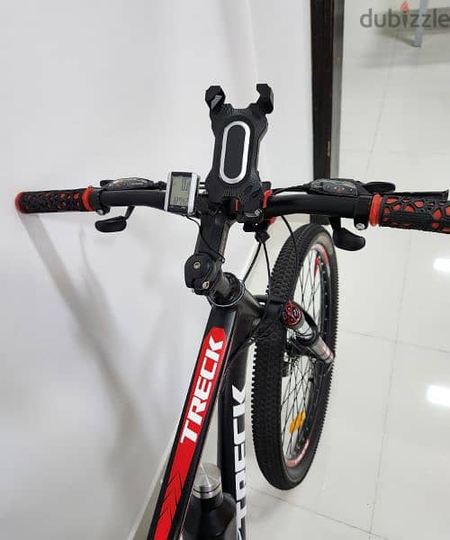 Treck Bicycle for outdoor and indoor use 4