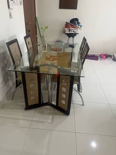 4 seat glass dinning table for sale