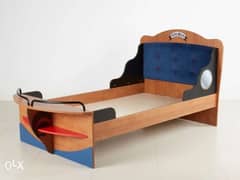 Little Pirate Bedframe + Single pull out bed 0