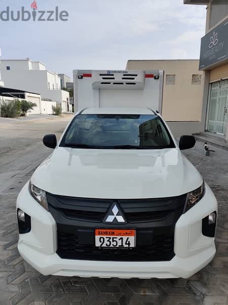 Mitsubishi Pickup S/CAB with chiller 2022 - 202 KM ONLY 5