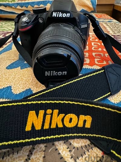 Nikon D3200 with or without 3 lens (50mm; 18-55mm; 55-200mm)