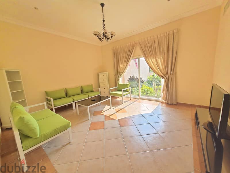 4 Br Elegant Villa With Huge Private Garden 6