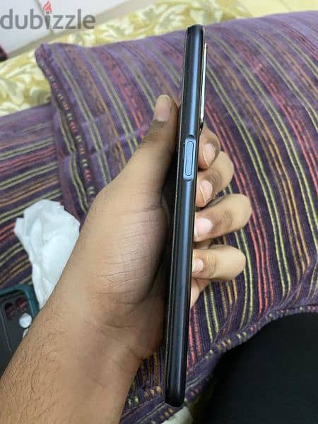 oppo a16, 64 gb and 4 gb ram , 5000 mah battery 1 year used good condi 2