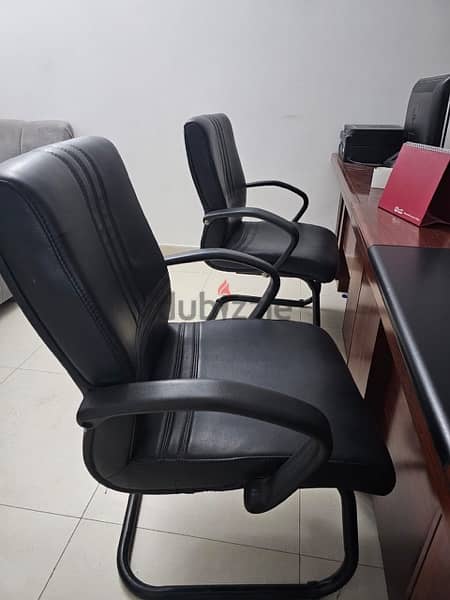 2 office chairs for sale 0