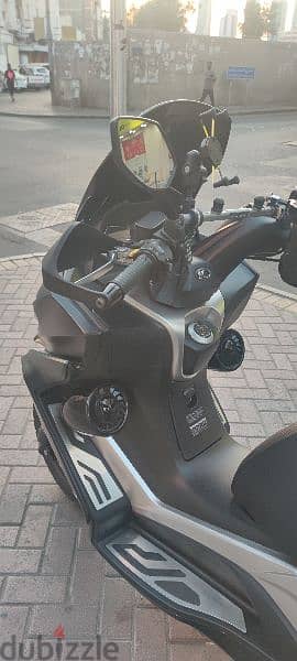 kymco 350 model 2022 7