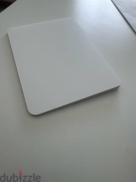 Apple magic trackpad 2 - as good as new 2