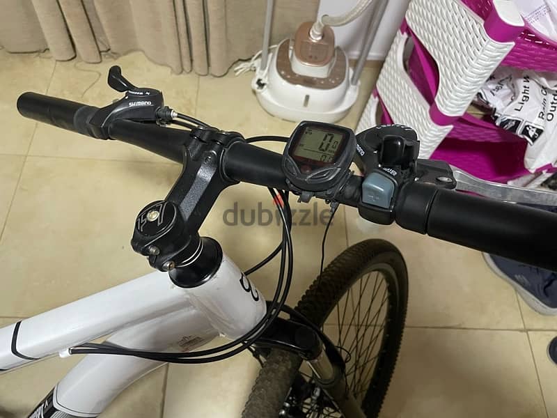 concept bycylc 26 inch good condition  new bike 4