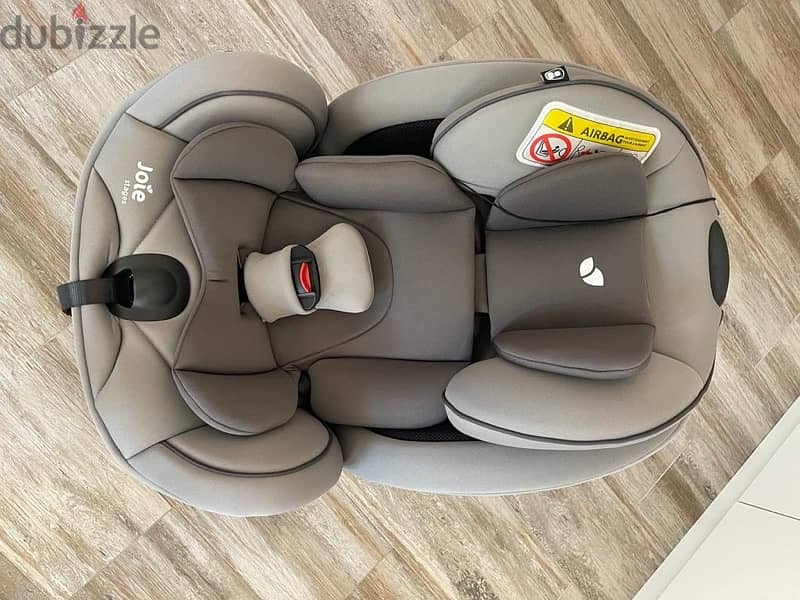Car seat from JOIE 0
