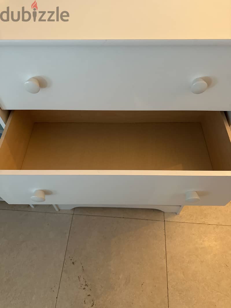 Chest of draws (toddler) 3
