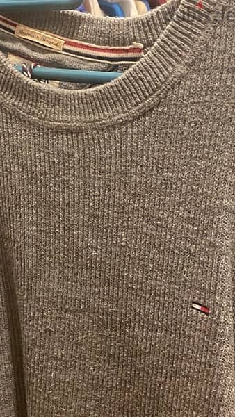 Tommy Hilfiger Long Sweatshirt - Large 2