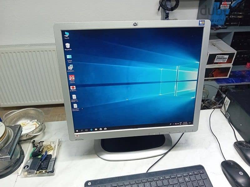 HP used 17" Monitor شاشة إج بي 1