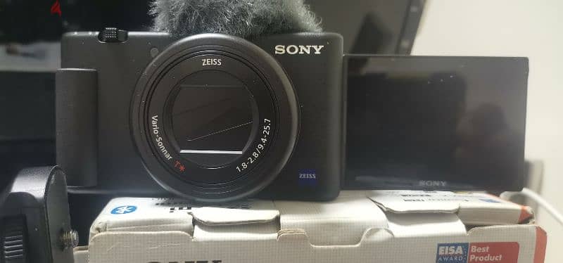 sony zv1  4k camera 1