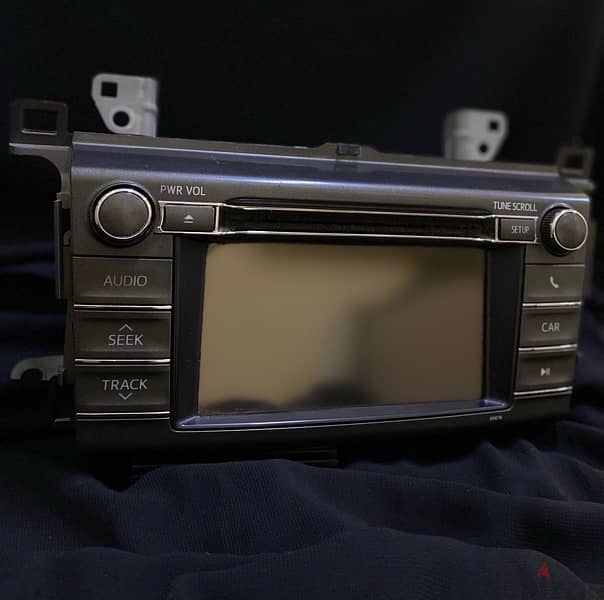 Rav4 Multimedia System (Car screen, radio screen) 1