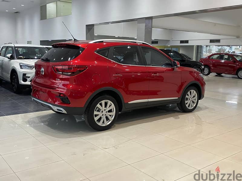 MG ZS 2024 (Red) 5