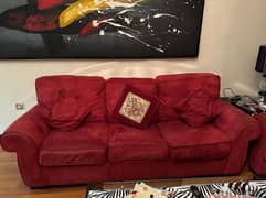 red sofas