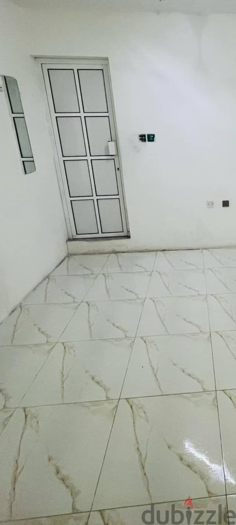 Studio flat for rent in hamala 100bd with ewa 3