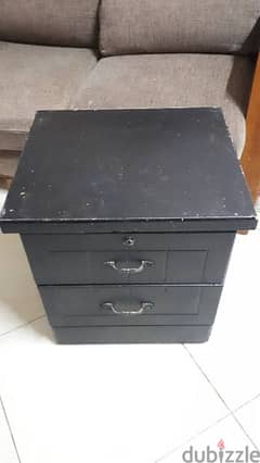 bed side table urgent for sale 0