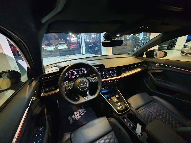 Audi RS3 model 2022 7