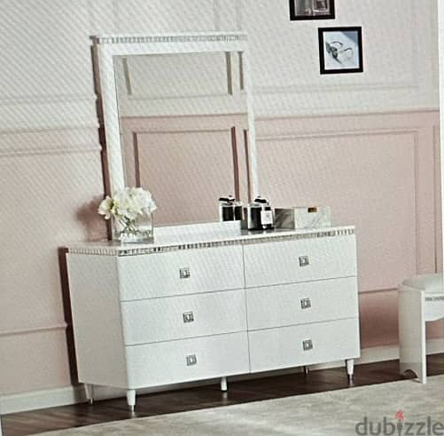 Dressing table deals home center