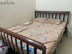 Queen Size Bed with Mattress 0