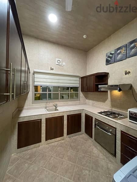 for rent luxury apartment in seef 7