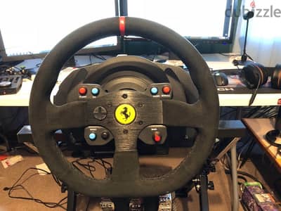 Thrustmaster T300 GTE Ferrari: Alcantara