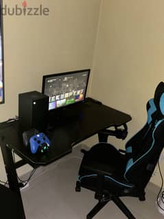 Gaming Setup for sale ( xbox series x,GamingTable,gaming chair,Monitor