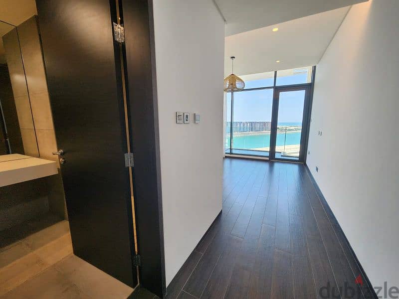 Seaview Penthouse | Harbour Row with private pool & roof top 14